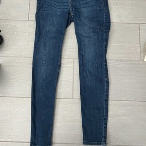 Hollister Women's Jeans, Mid-Rise Super Skinny (Waist 28, Length 28)